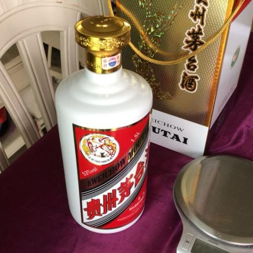 貴州茅臺酒 飛天茅臺 1.5l 53度 醬香型 白酒白酒品相不錯(cuò),相信蘇寧自